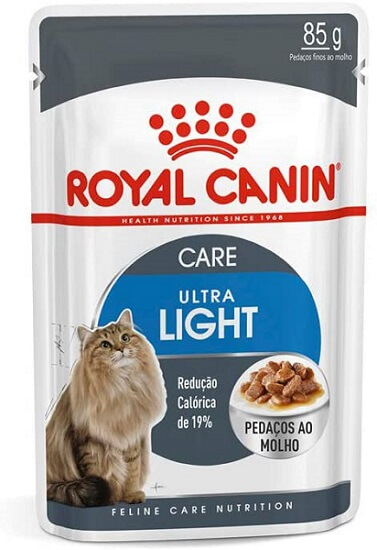 embalagem sachê royal canin gatos light.
