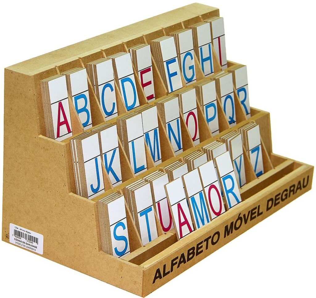 Brinquedos pedagógicos - alfabeto móvel