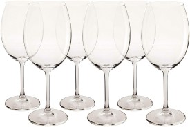Conjunto de taças para vinho.